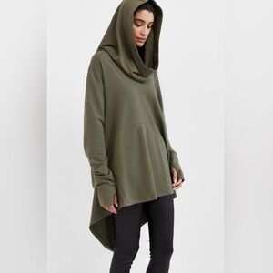 NWT Marcella Firenze Hoodie size Large